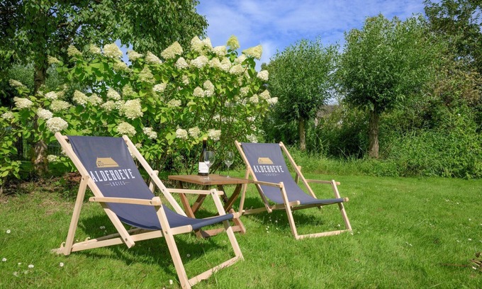 Workum Apartment | Flat (max 4 pers) in former farmhouse within walking distance of Workum centre