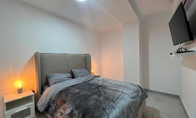 Netanya Apartment | Flat with a balcony in a center2