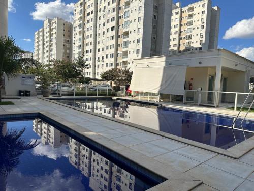 Patrimonio Apartment | Flats Praia Uberlandia - Apt próximo ao Praia Clube - Area de lazer com Portaria 24 horas, piscina, academia, brinquedoteca, churrasqueira e áreas verdes para caminhadas