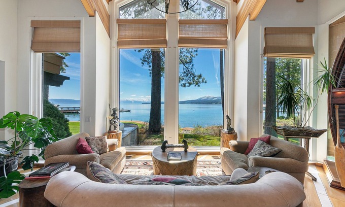 Tahoe Pines House | Fleur Du Lac 7 By Tahoe Getaways - Monthly Rental with Pool, Tennis, Gym, Buoy, Lakefront
