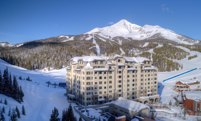 Big Sky Hotel | Flex Cancel - Slopeside, Pool, Fitness, Spa, PERFECT Location w/mountain views!