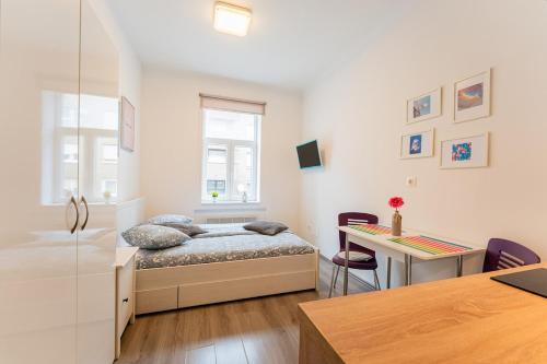 Zagreb Apartment | Flex SelfCheckIns 131 - Studio Apartment - Centre