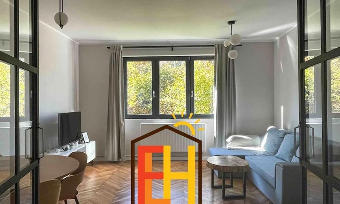 Three Oaks Apartment | FLH - Nana's apartment
