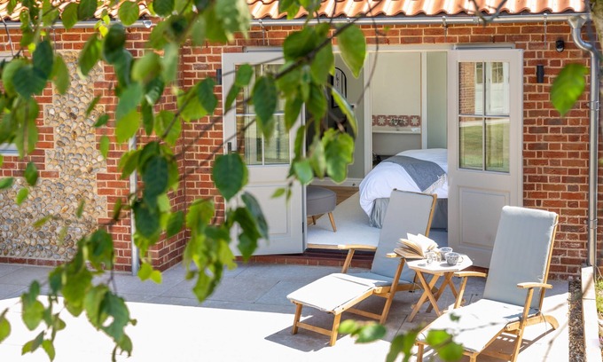 Deepdale Cottage | Flint Cottage by Big Skies Cottage. Luxury Single Storey, Sleeps 10, Coastal.