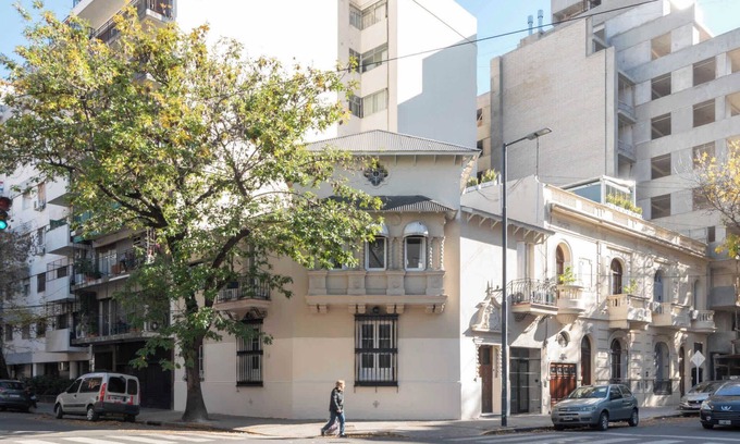 Colegiales Villa | Fliphaus + Mansion Paz - 20 pax Deluxe House Belgrano