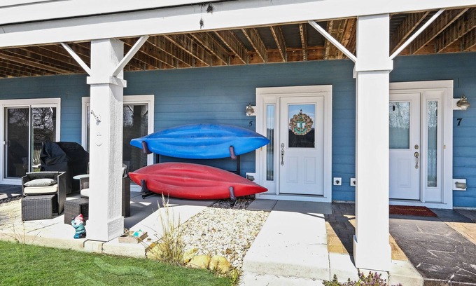 Ottawa House | Float on Inn 2 bedroom