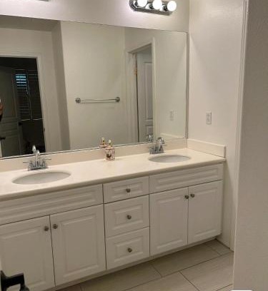 Woodbury House | Floor2-73
