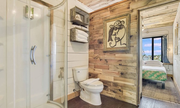Round Top House | Flophouze Shipping Container Hotel - Houze 1