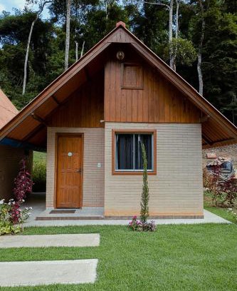 Santa Leopoldina Ski Chalet | Flora Chalés