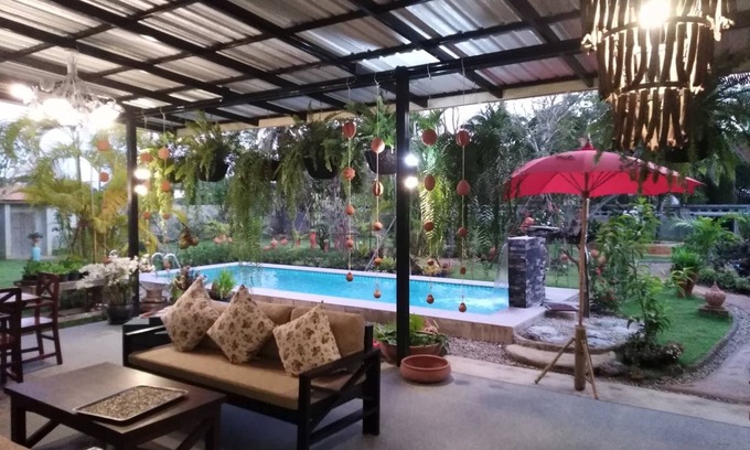 Saraphi Villa | Flora Land Resort Chiang Mai