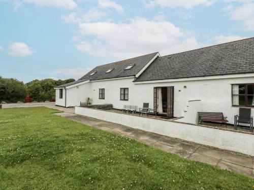 Bodedern House | Florence Cottage