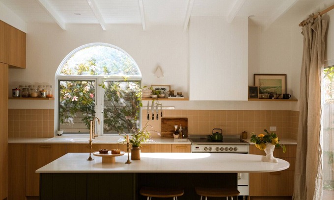 Beaconsfield House | Floretta - 2 bedroom Heritage Cottage