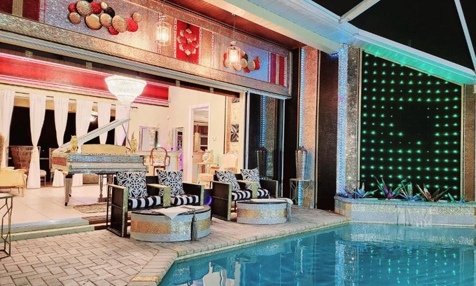 Pelican Villa | Florida Celebrity Millionaire Mansion