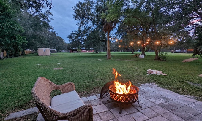 Pinellas Park House | Florida Ranch Style House on 2 acres in an equestrian neighborhood