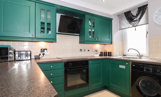Calder Bridge Cottage | FLOSH COTTAGE, pet friendly, with a garden in Cleator Moor