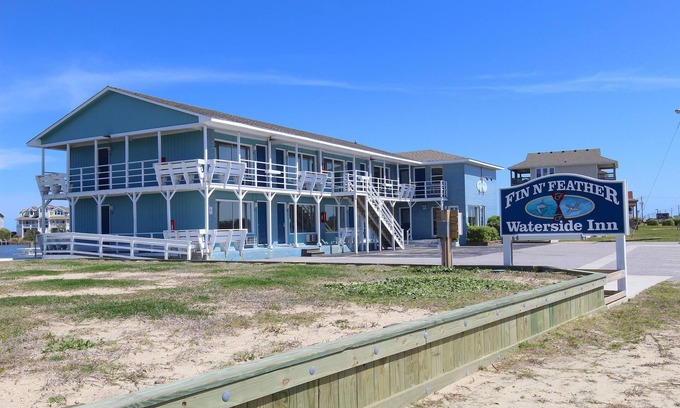 Nags Head Apartment | Flounder’s Flat 2 Queen Deluxe at Fin N Feather