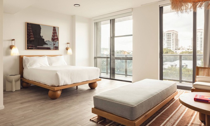 Riverwalk Fort Lauderdale Apartment | Flow Fort Lauderdale - Studio Suite Riverview