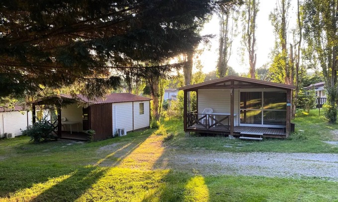 Camon Ski Chalet | Flower Camping LA GDPOLA * - Standard Poplar Chalet 26m2 - 2 bedrooms + covered terrace 10m2 + Clim + TV 4 persons
