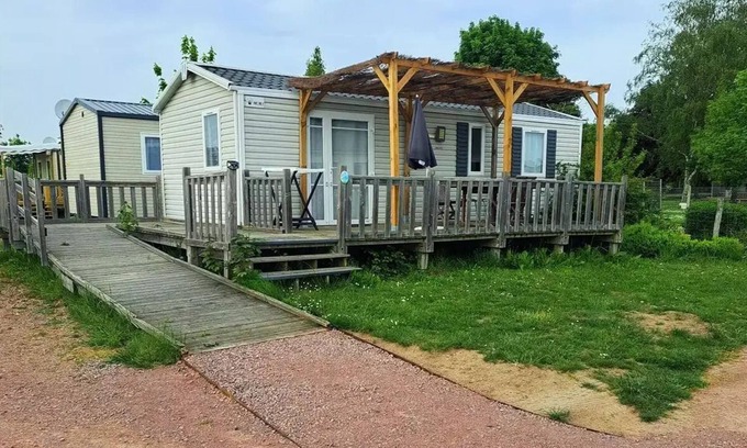 Brehemont House | Flower Camping Loire et Châteaux * - Mobile home Standard 3 Rooms 4 People Adapted for people with reduced mobility