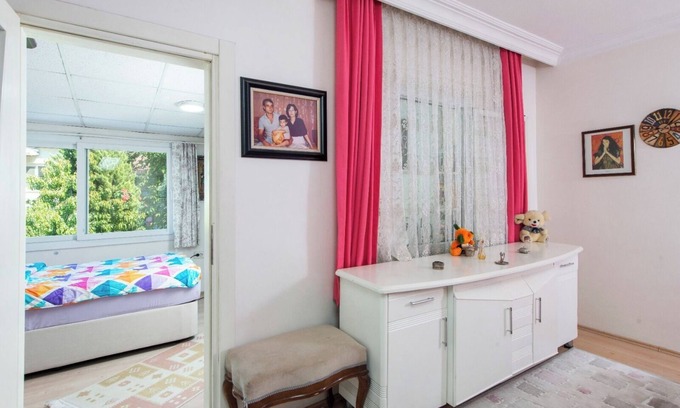 Konak Villa | Flowering Family House in İzmir