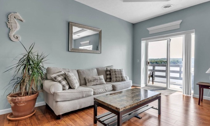Geneseo House | FLX Retreats Conesus Condos-APTS A-D