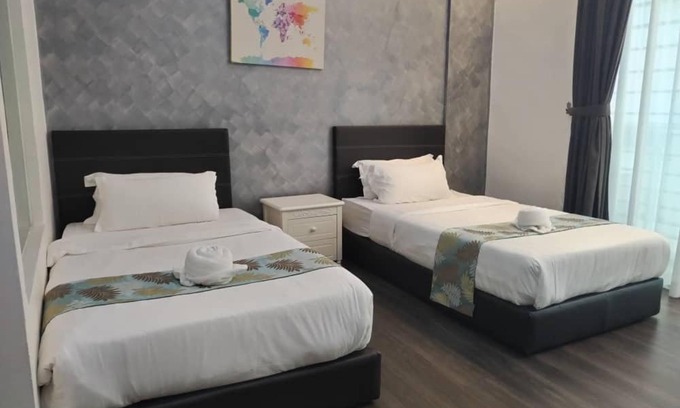 Tanjung Aru House | FLYPOD - Studio Suites, Aeropod