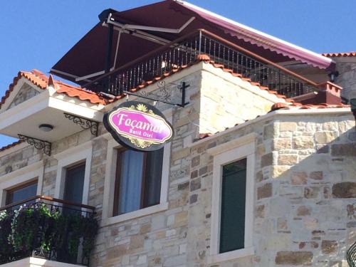 Yenifoca Bed & Breakfast | Focamor Otel