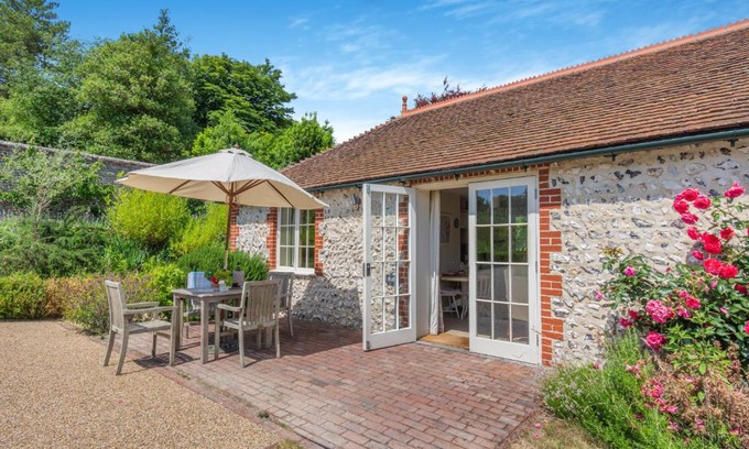 East Dean and Friston House | Folly Cottage