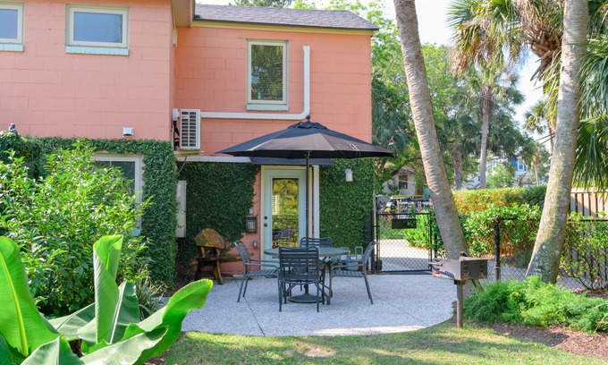 Folly Beach House | Folly Vacation 114A Townhouse near the beach, pet friendly