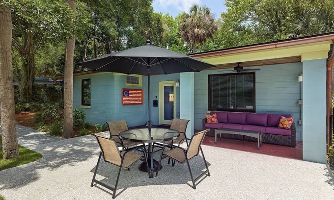 Folly Beach House | Folly Vacation 202 Beach Bungalow
