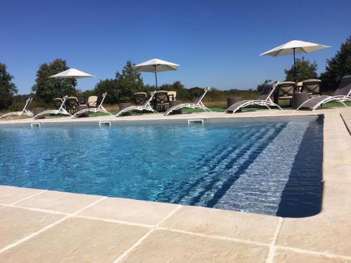 Blond Other | Fonclaire Holidays Glamping 'Luxury Camping'