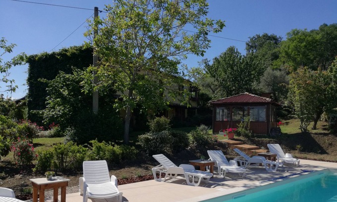 Montefino Apartment | Fonte Pecorale "il Nido" "Oasis of rest and relaxation" and heated pool