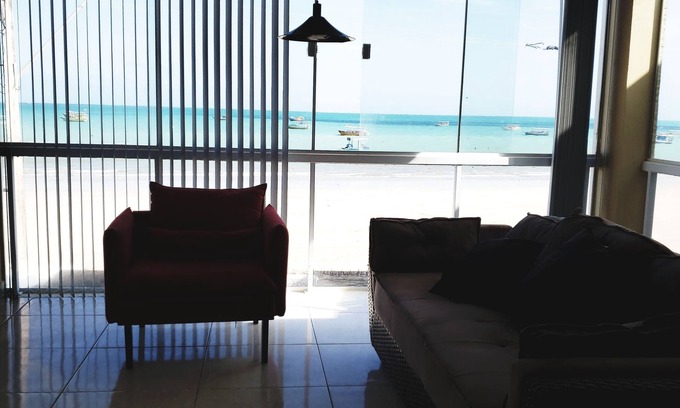 Maragogi House | FOOT IN THE SAND HOUSE, 4 bedrooms, 3 bathrooms, barbecue and swimming pool, gourmet balcony.