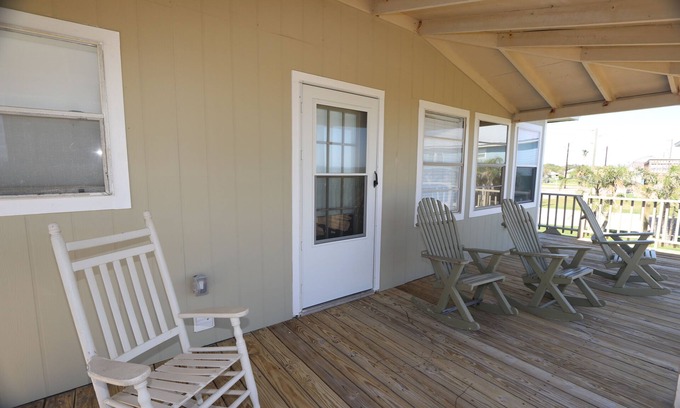 Grand Isle House | Foot Prints Beachfront Coastal Realty Group