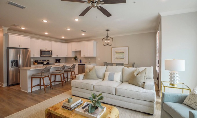 Starkville House | Football Central - Near Campus - Ridge Way