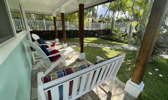 Kailua Cottage | Footsteps to Hawaii's Best Beach