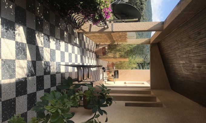 Abbazia House | For a friendly holiday