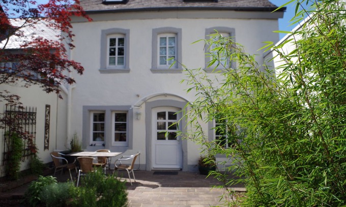 Maximin House | For lovers of the special