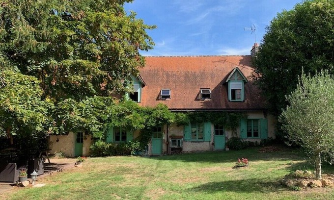 Beaumont-sur-Deme House | For peaceful holidays Gîte Beaumont sur Dême 8 persons