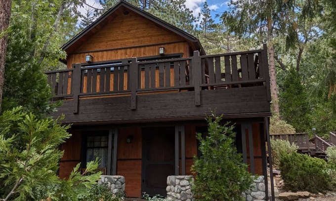 Fern Valley Cabin | For Rent: Relaxation, Beauty, and Pine Trees