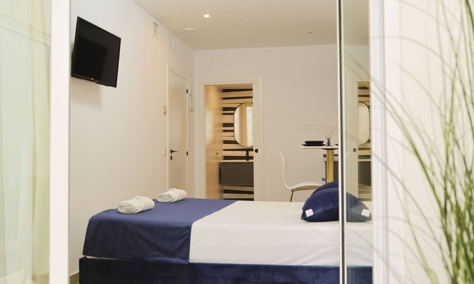 Patraix Apartment | Forata lofts, Room 6