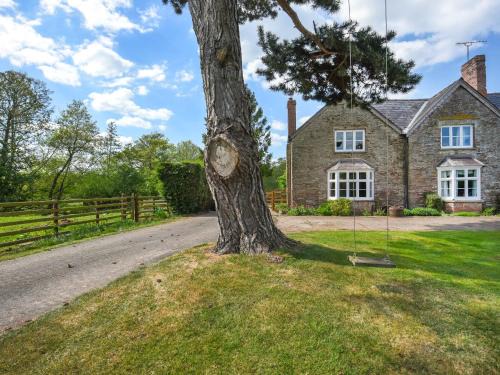 Boraston Apartment | Ford Farm