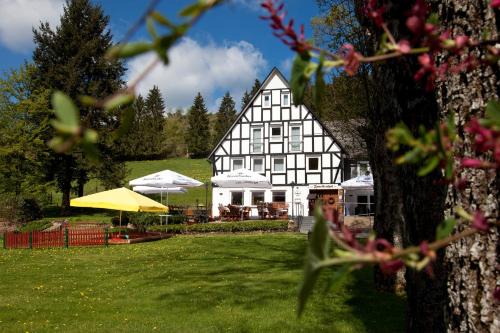 Birkelback Hotel | Forellenhof Wald- und Wiesenquartier