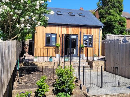 Cinderford Apartment | Forest Cedar Lodge, Forest of Dean