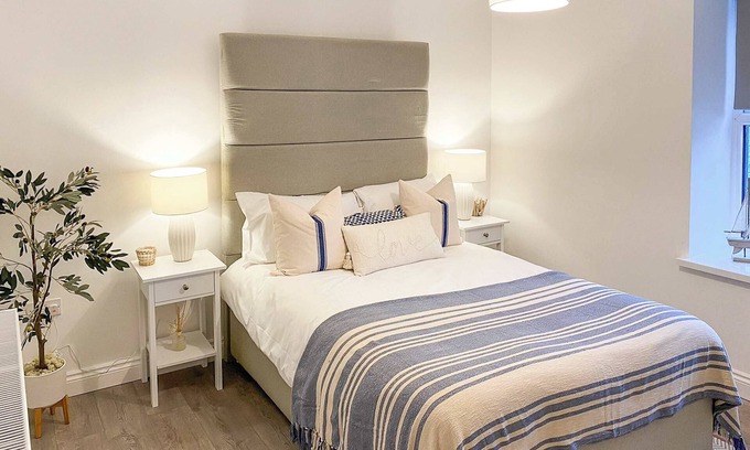 Cwmafan Apartment | Forest Cwtch Afan Forest Park by StayStaycations