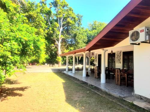Polonnaruwa House | Forest eco view
