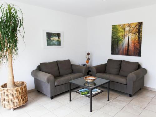 Kappel House | Forest-Edge Family Retreat