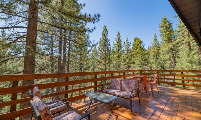 Fawnskin House | Forest Escape - Secluded Feeling, Forest Views, Fireplace, Deck
