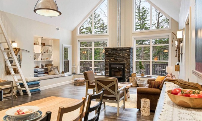 Goshen Ski Chalet | Forest Fawn Chalet 2 Bedroom with Hot Tub