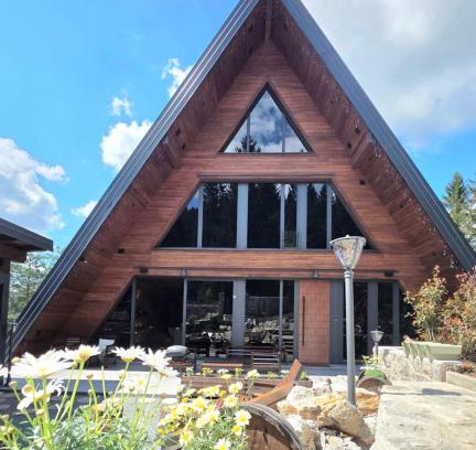 Ravna Gora Ski Chalet | Forest Hill